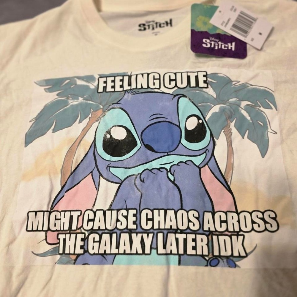 NWT‎ Disney Stitch Tee